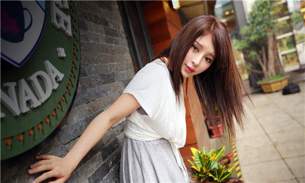 林州想找一个女性生孩子给报酬-｛找个女人生孩子多少钱｝